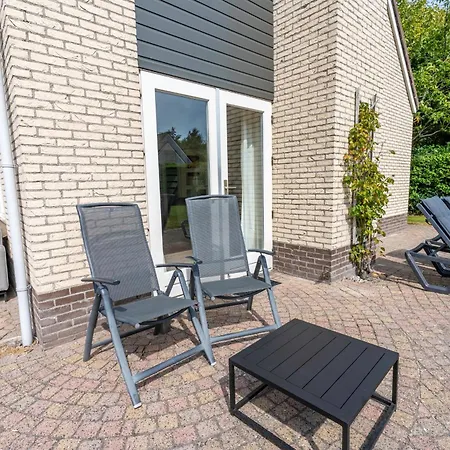 Villapark Kamperfoelie 61 *